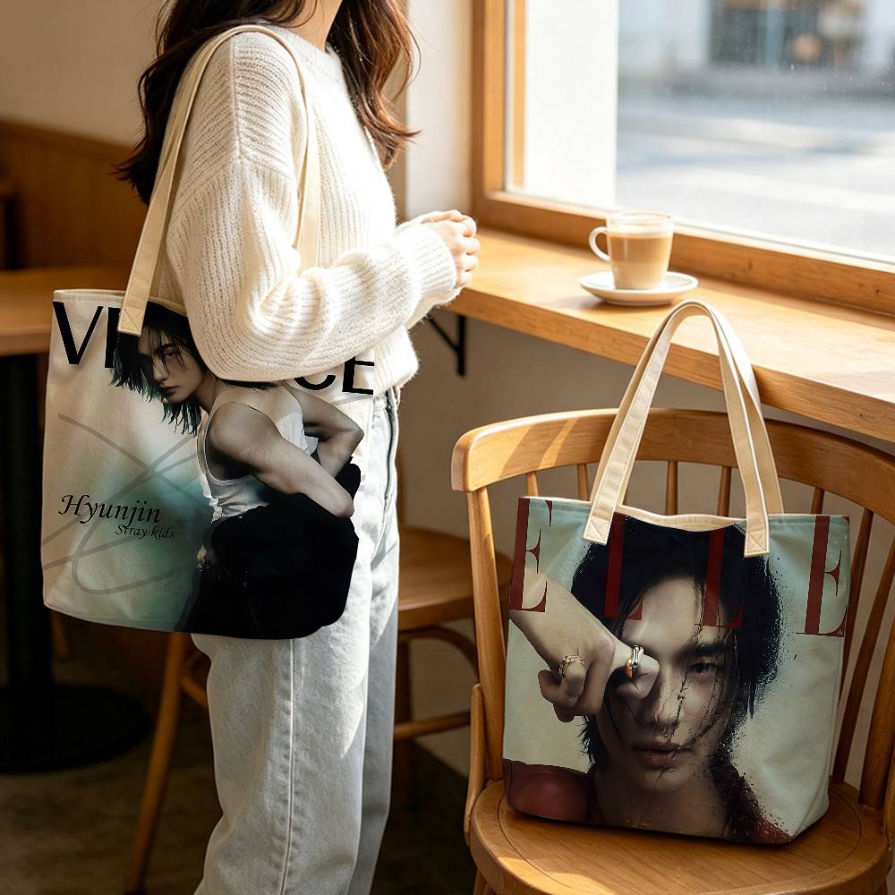 Kpop HYUNJIN Design Tote Bag V - Linen Bag Bulk recension och pris