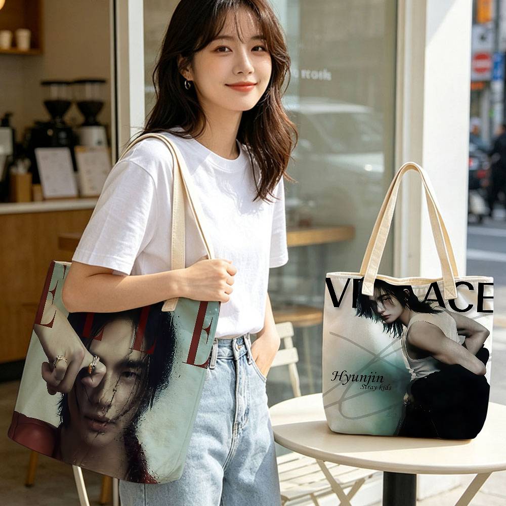 Kpop HYUNJIN Design Tote Bag V - Linen Bag Bulk recension och pris